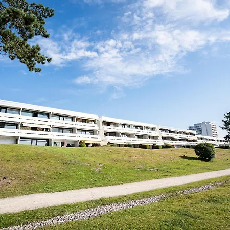 Apartment App 211 *